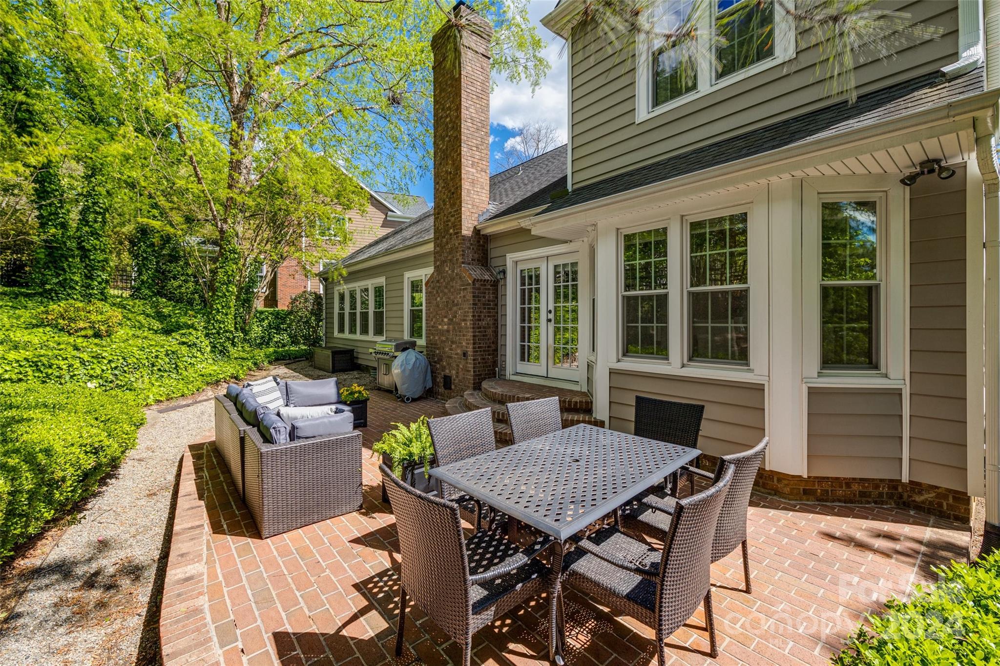 Thornhill - Residential