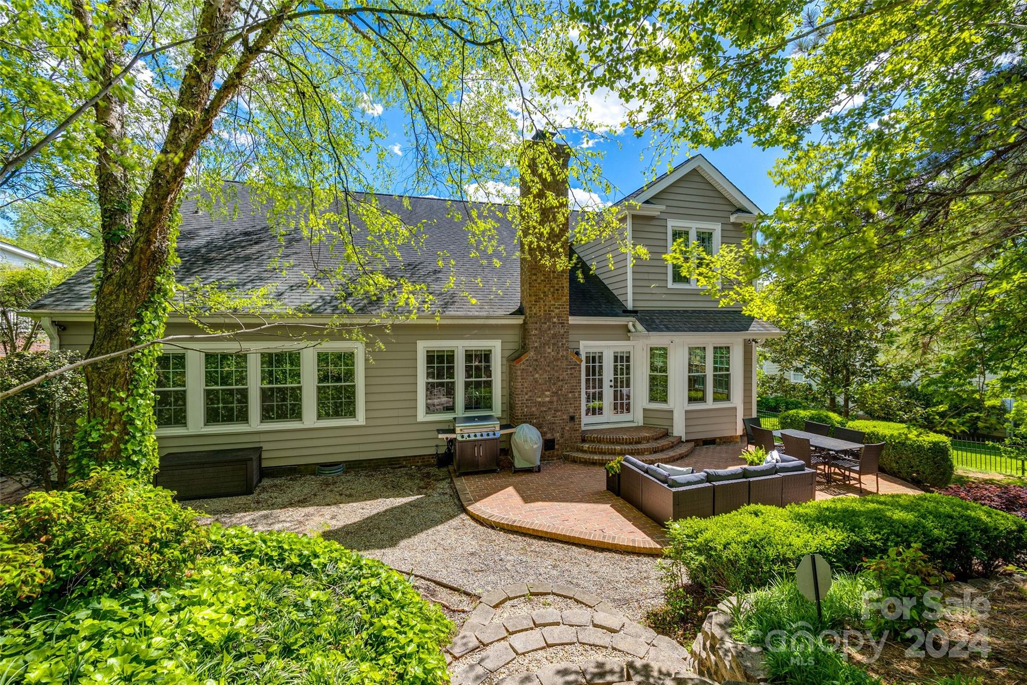 Thornhill - Residential