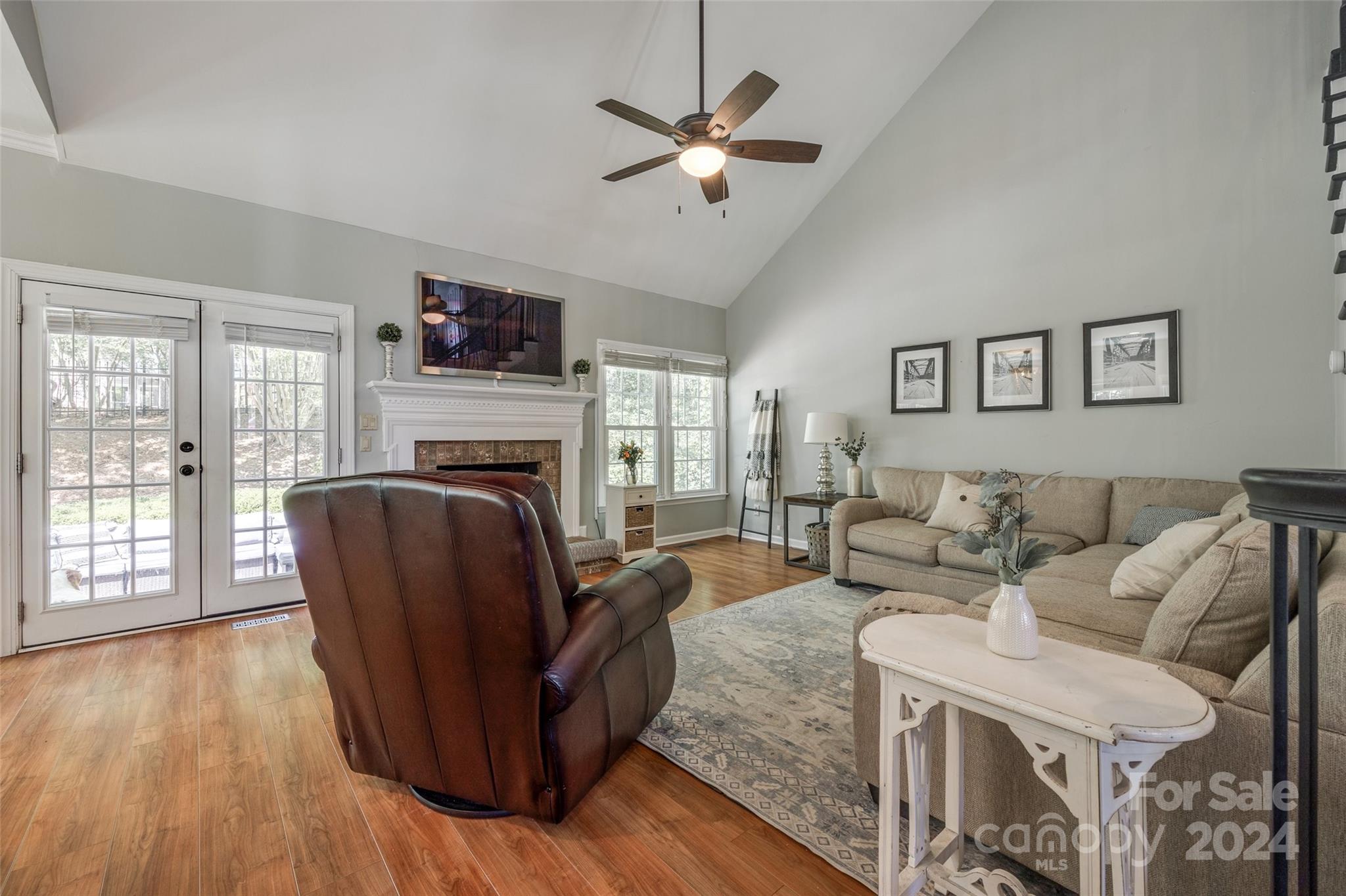 Thornhill - Residential