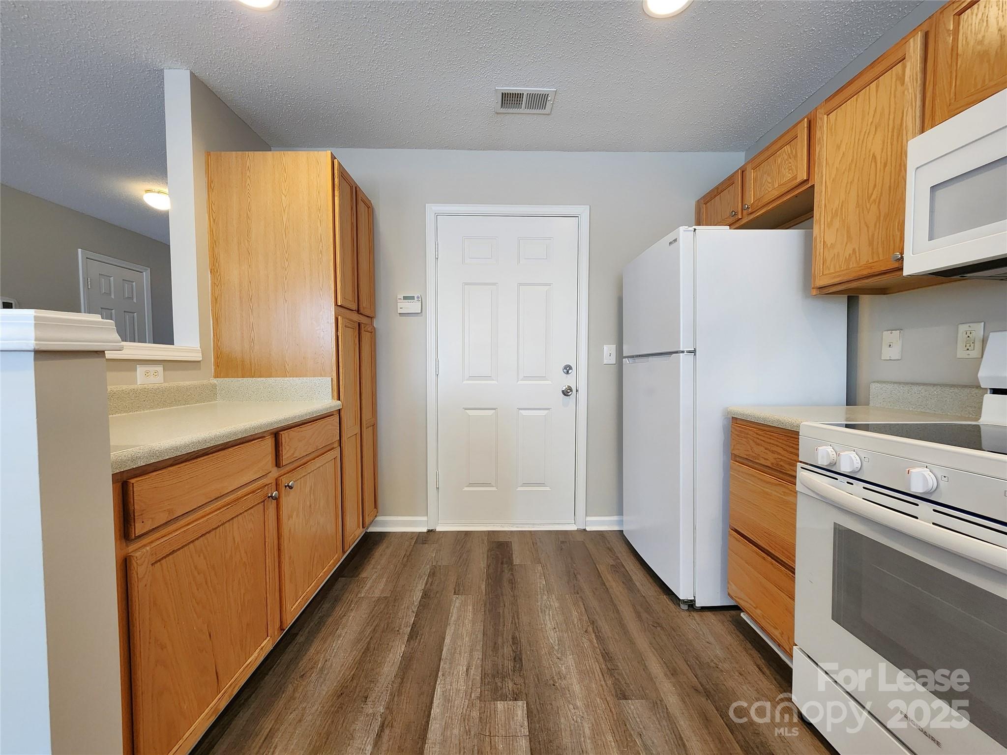 Old Stone Crossing - Residential Lease