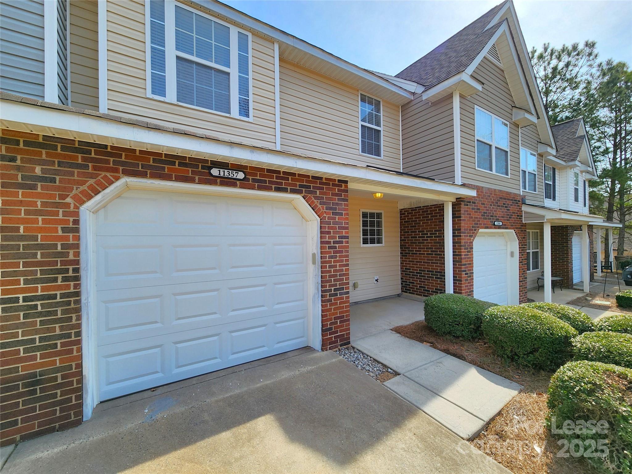 Old Stone Crossing - Residential Lease