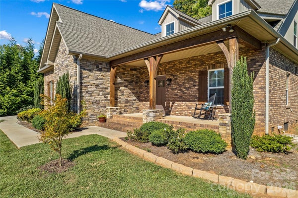178 NELLWOOD CT, MOCKSVILLE, NC 27028 - Image c83291eccd1a215cdc0704ca0a8077d3/3623434896