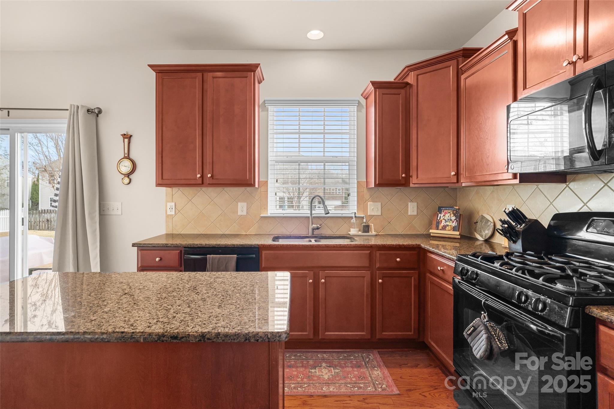 Planters Walk - Residential