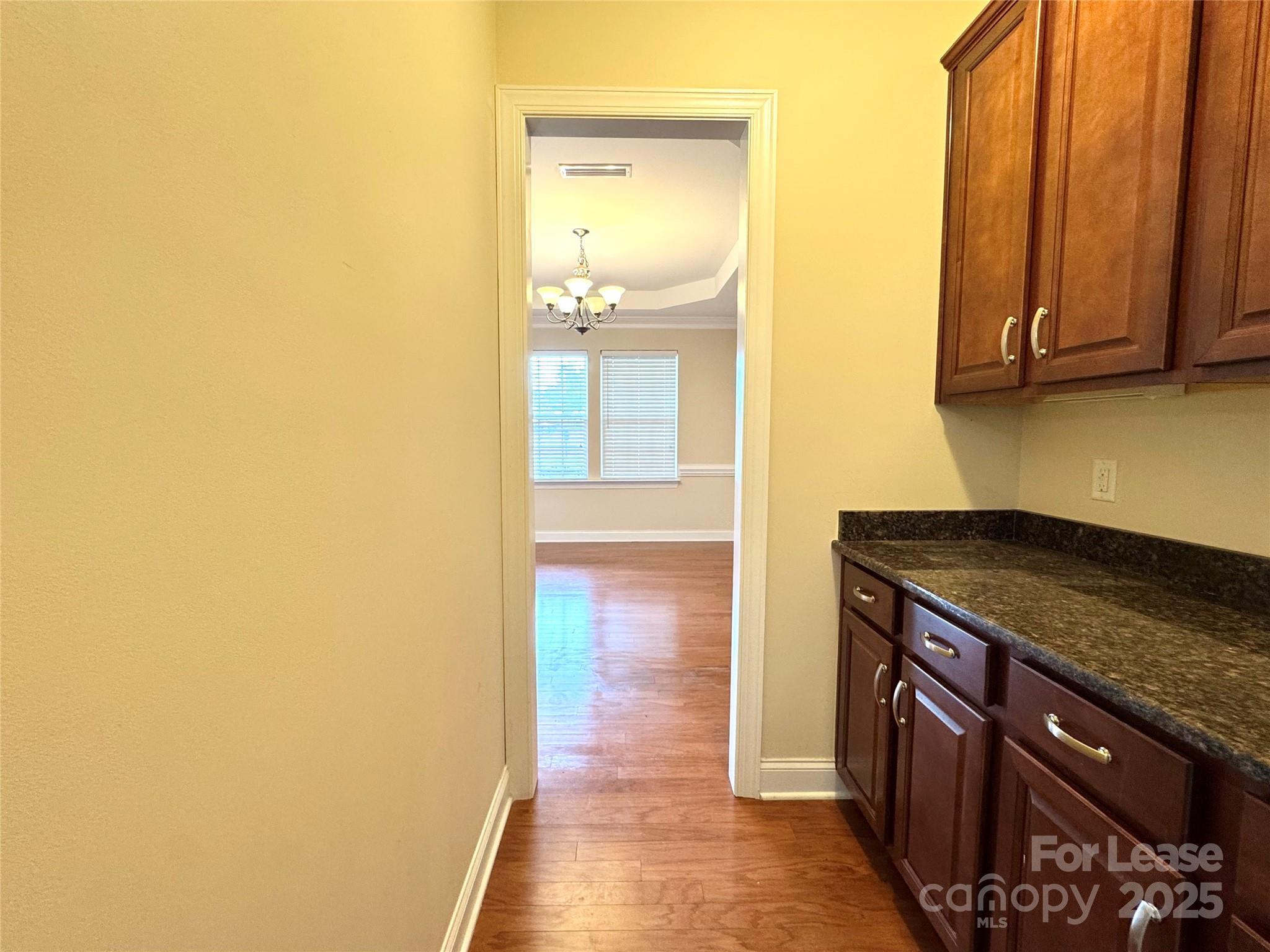 Fieldstone Manor - Residential Lease