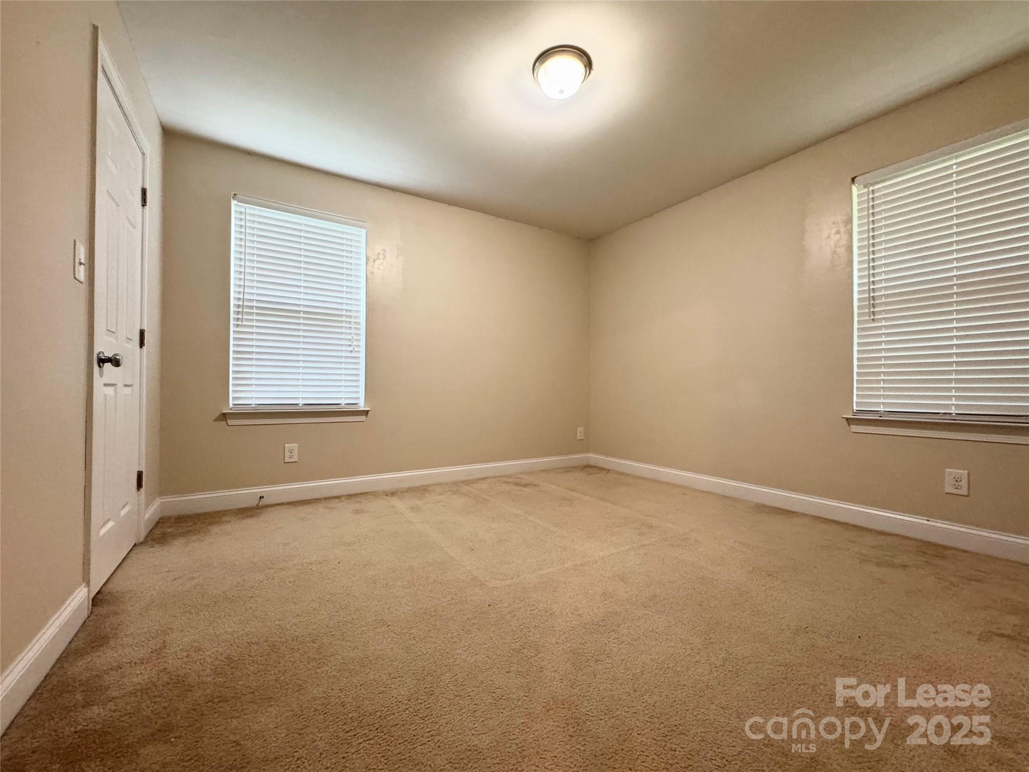 Fieldstone Manor - Residential Lease