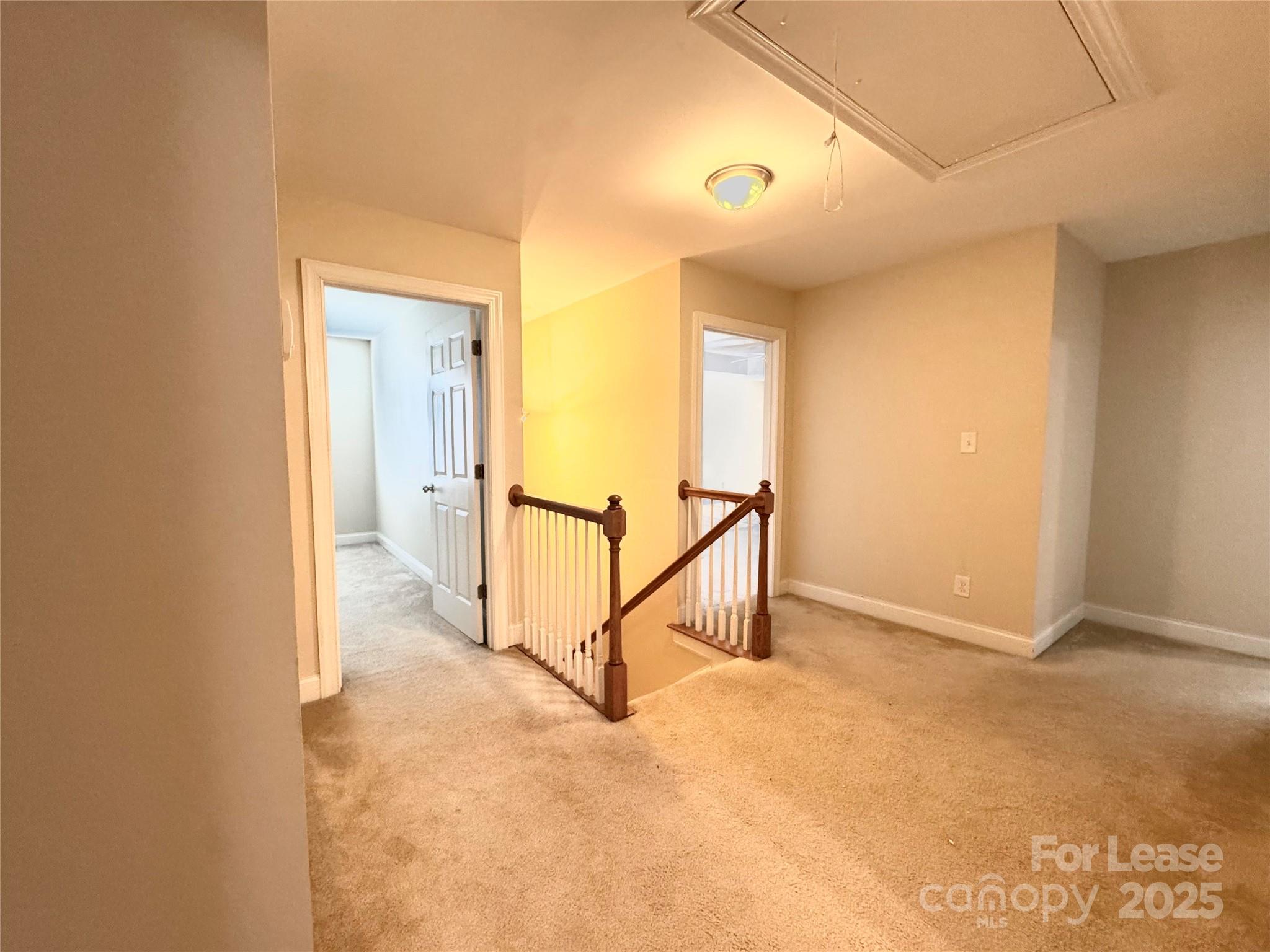 Fieldstone Manor - Residential Lease