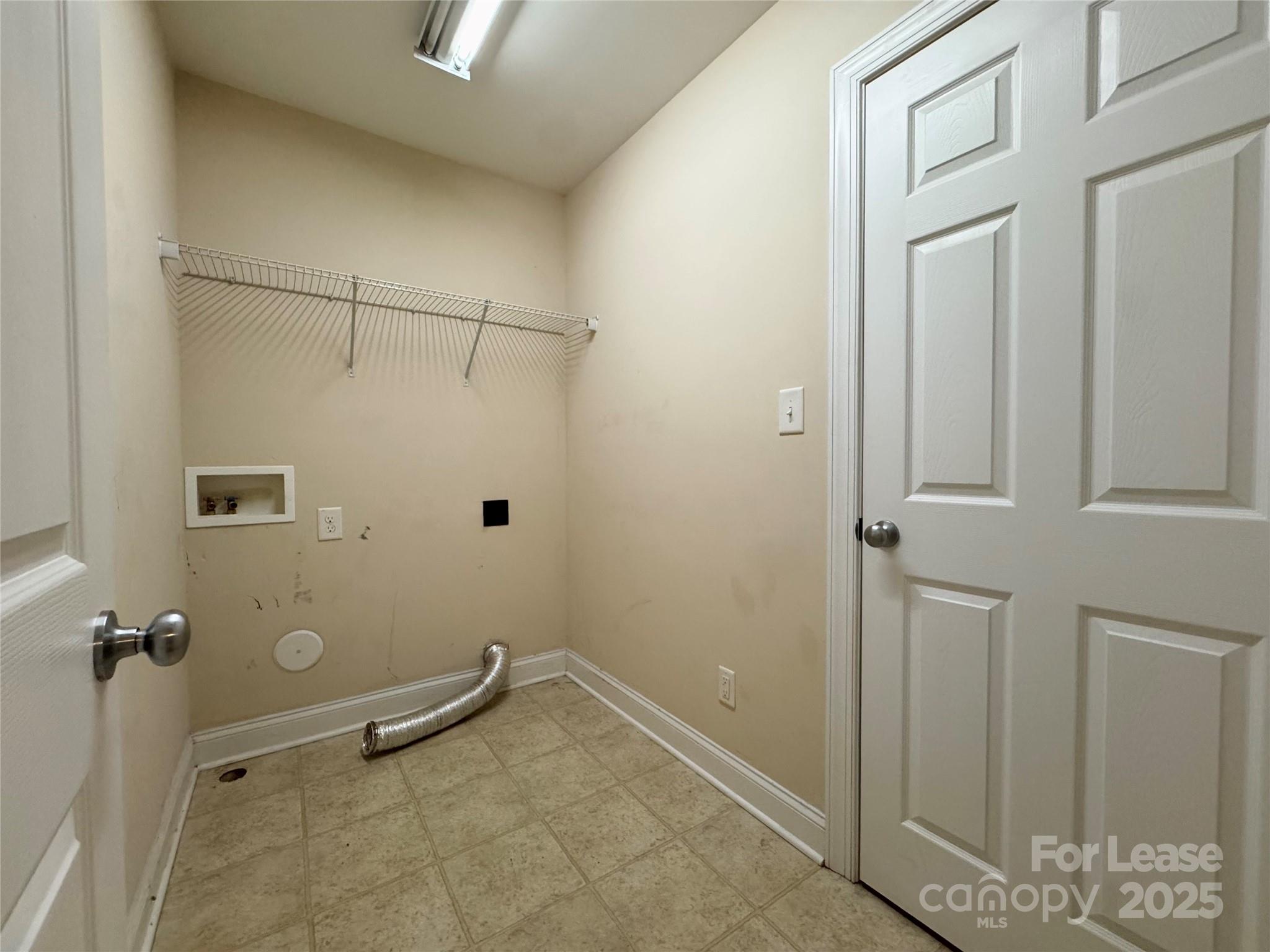 Fieldstone Manor - Residential Lease