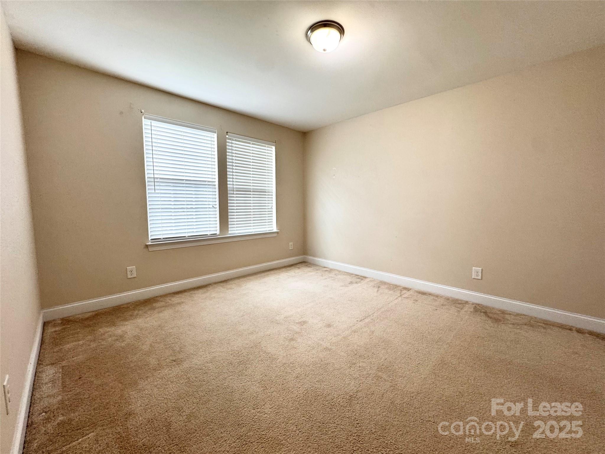 Fieldstone Manor - Residential Lease