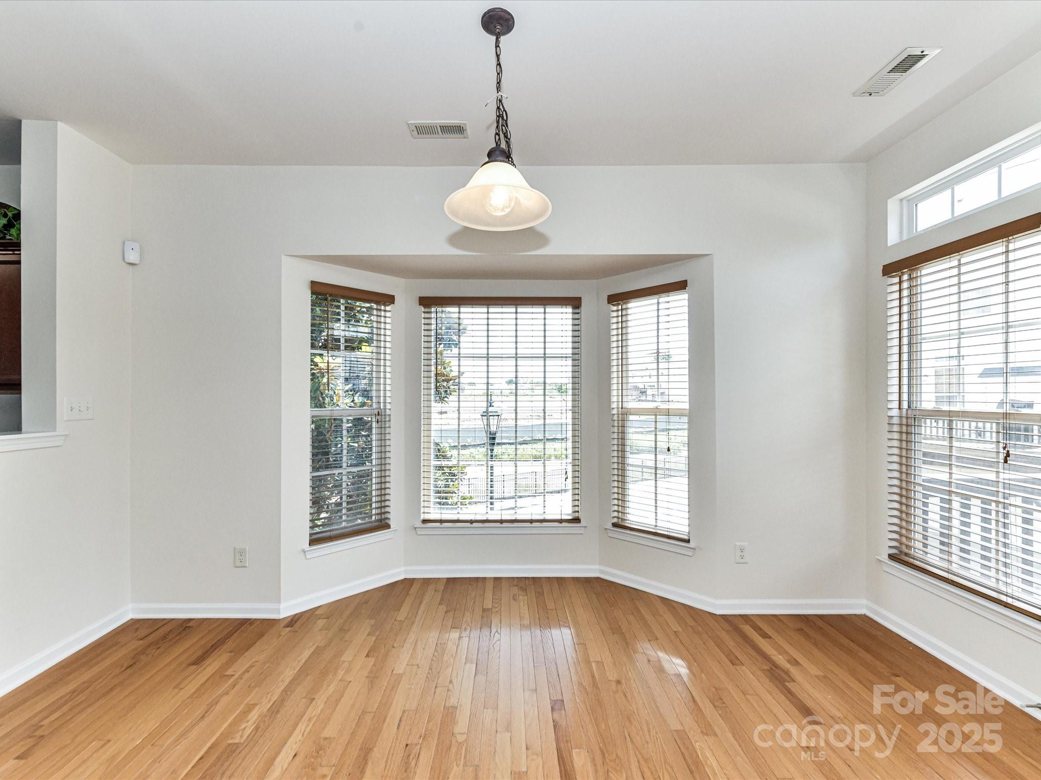 Ayrsley Ryan Townhomes - Residential