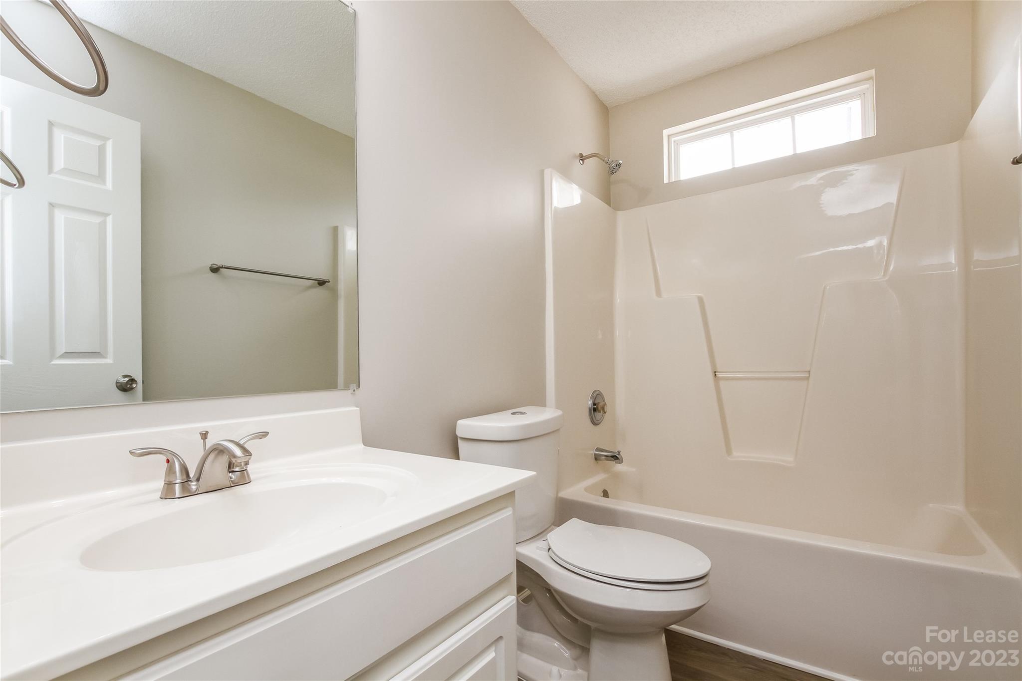 Tall Oaks - Residential Lease