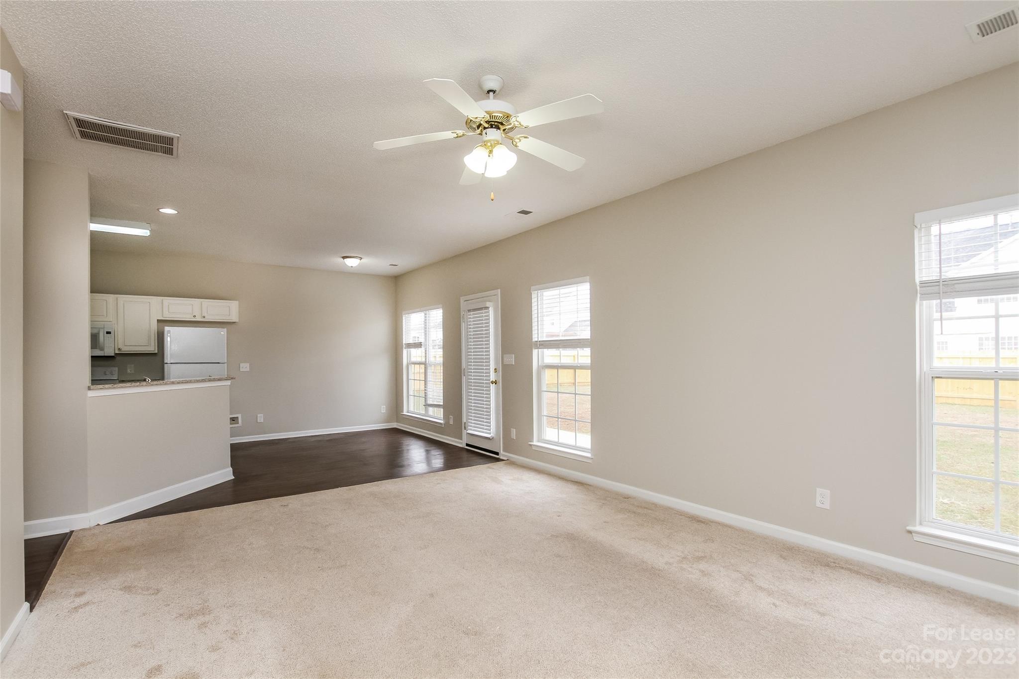 Tall Oaks - Residential Lease