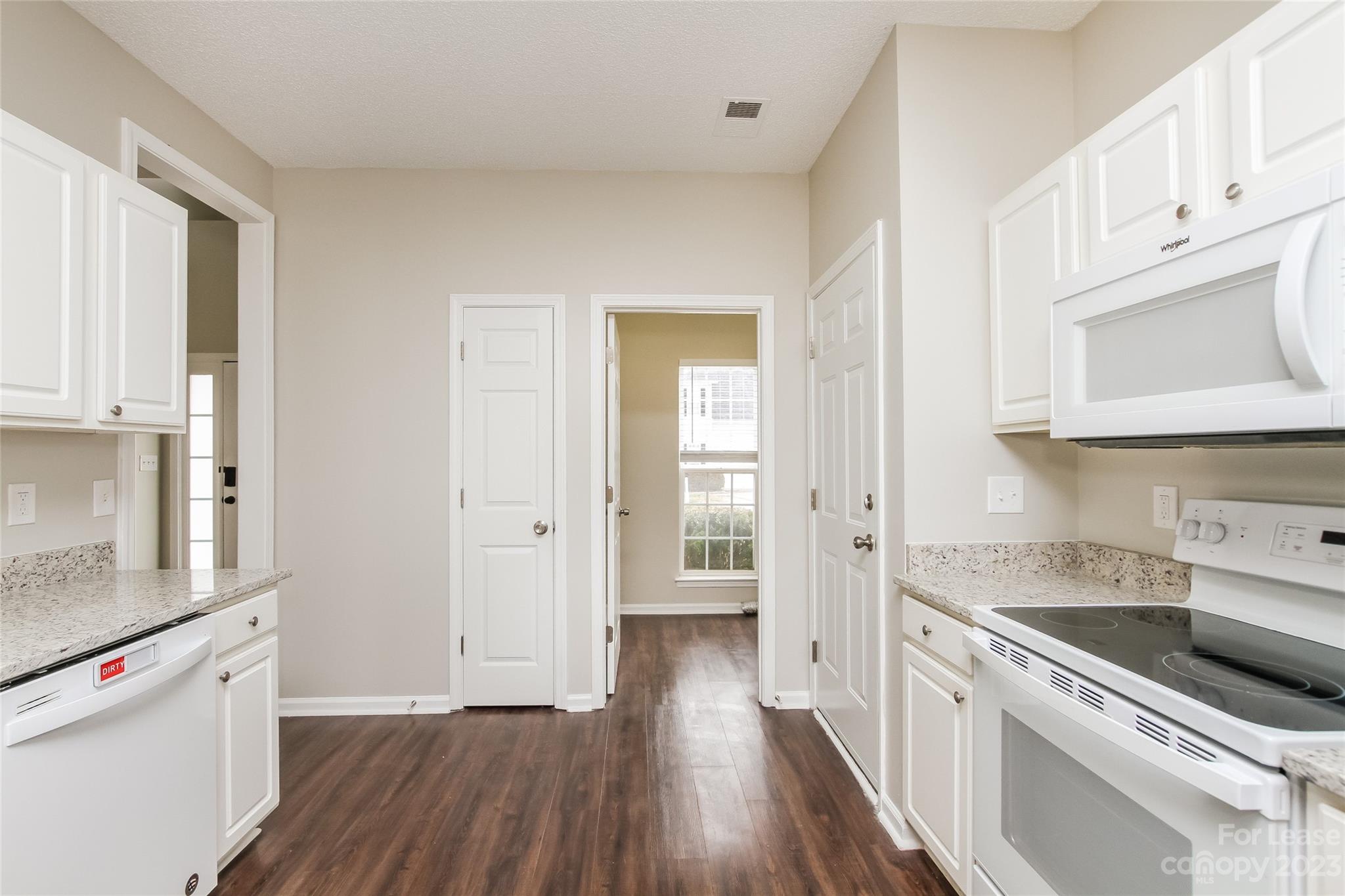 Tall Oaks - Residential Lease