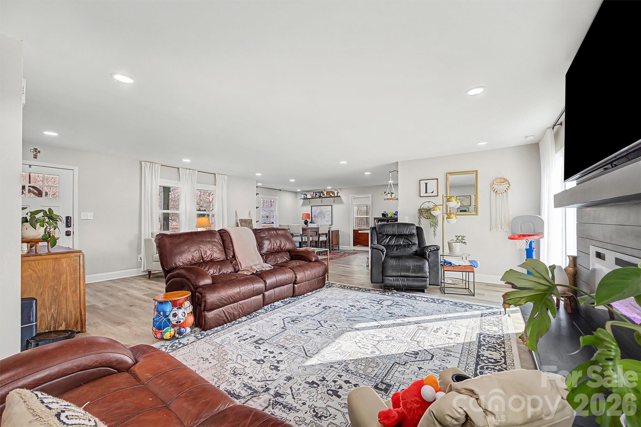 Stoneybrook - Residential