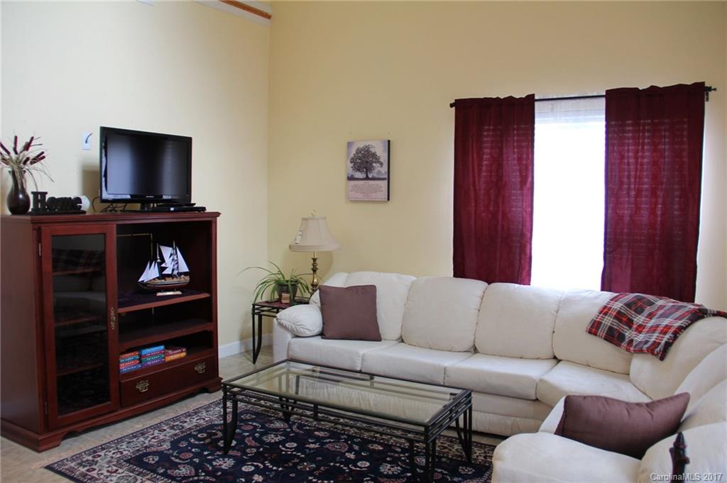 Colonial Hills - Residential