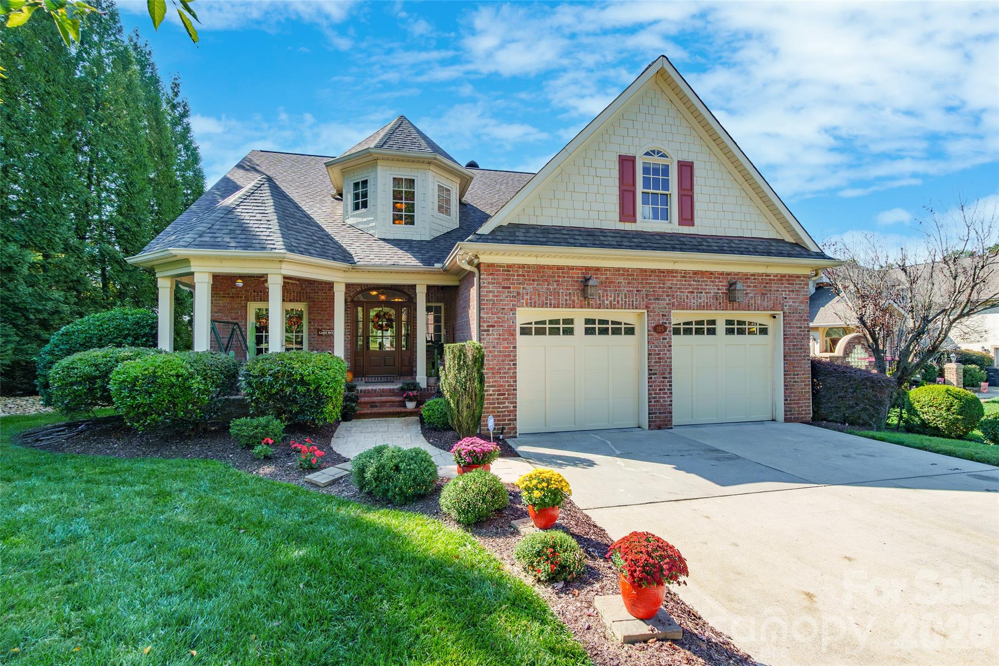 185 E Tattersall Drive