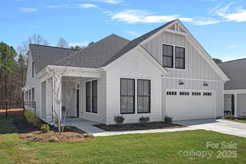 218 Alenda Lux Circle Mooresville NC 28115