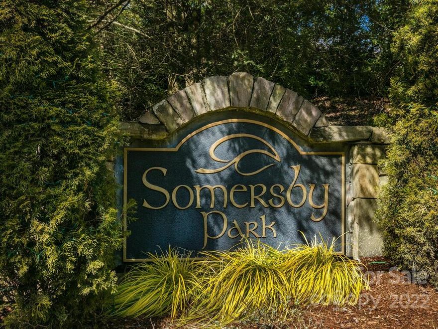 Somersby Park is a beautiful 160-acre private mountain community located adjacent to Jump Off Rock in beautiful Laurel Park. Ready to build your dream home? This is a private residential community and a fabulous place to call home with its beautiful scenery. A short drive to downtown Hendersonville, you will love the location.