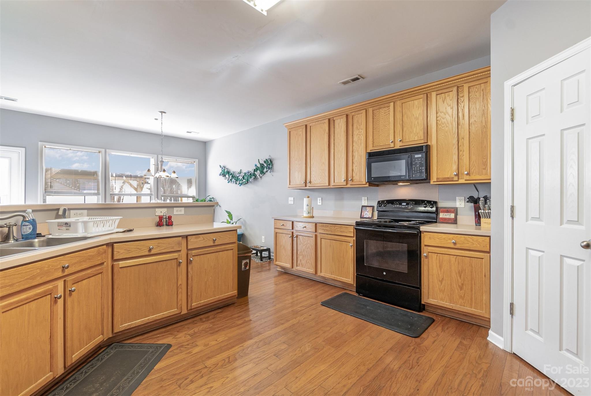 Seven Oaks - Residential