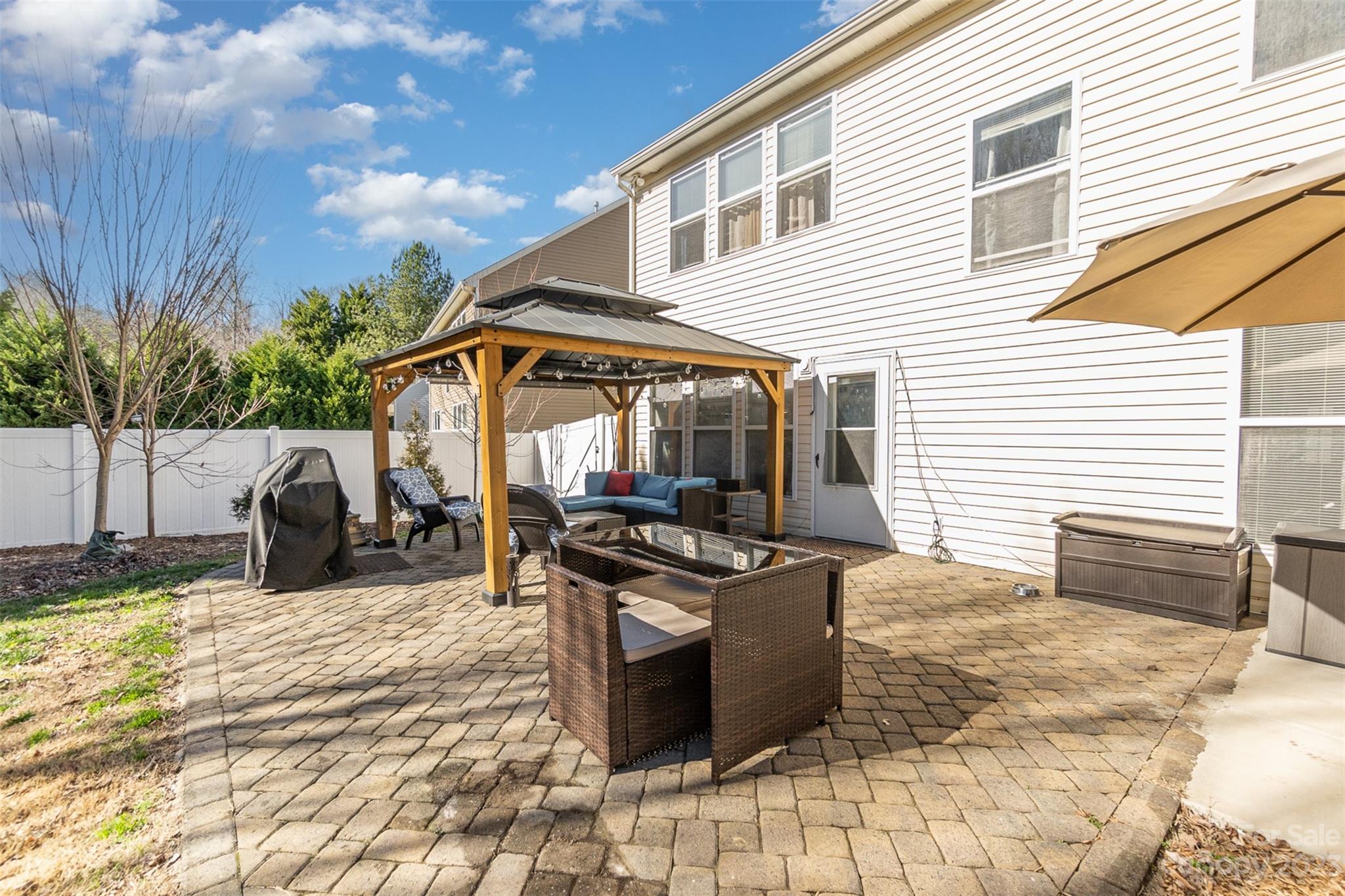 Seven Oaks - Residential