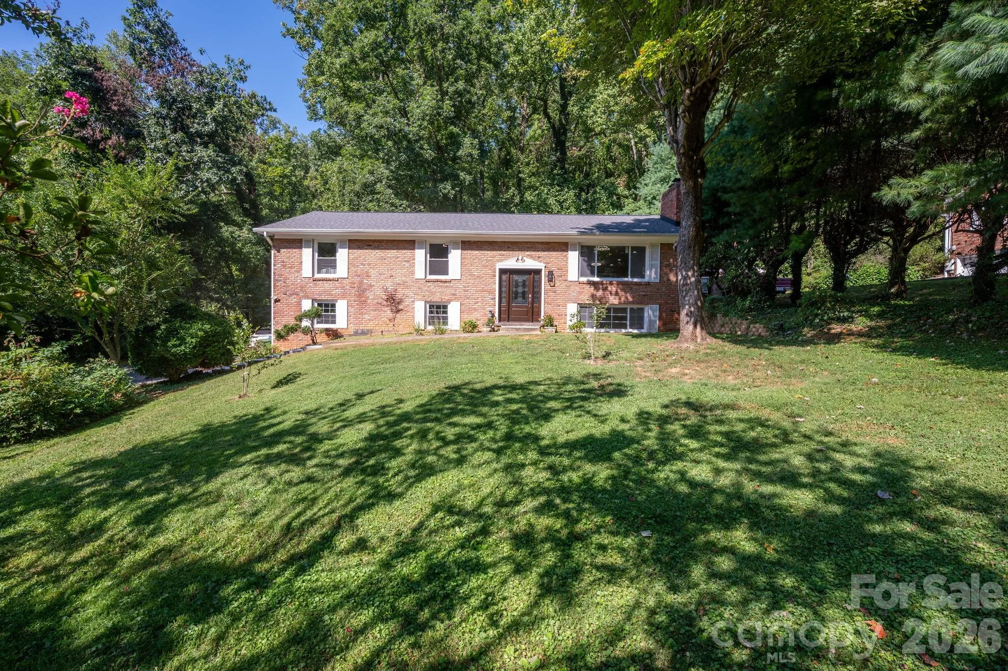65 Beechwood Road, Asheville, NC, 28805