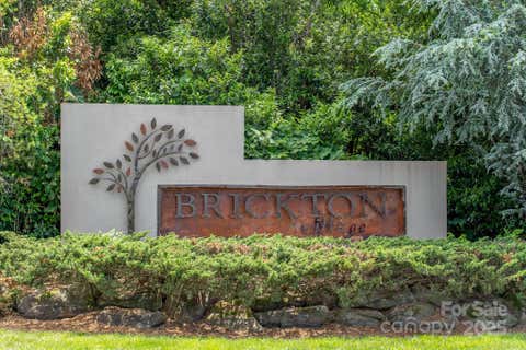 Photo for 142 Brickton Village Circle 103
