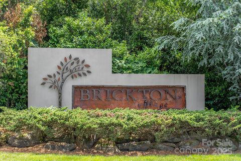 142 Brickton Village Circle 103 Fletcher NC 28732