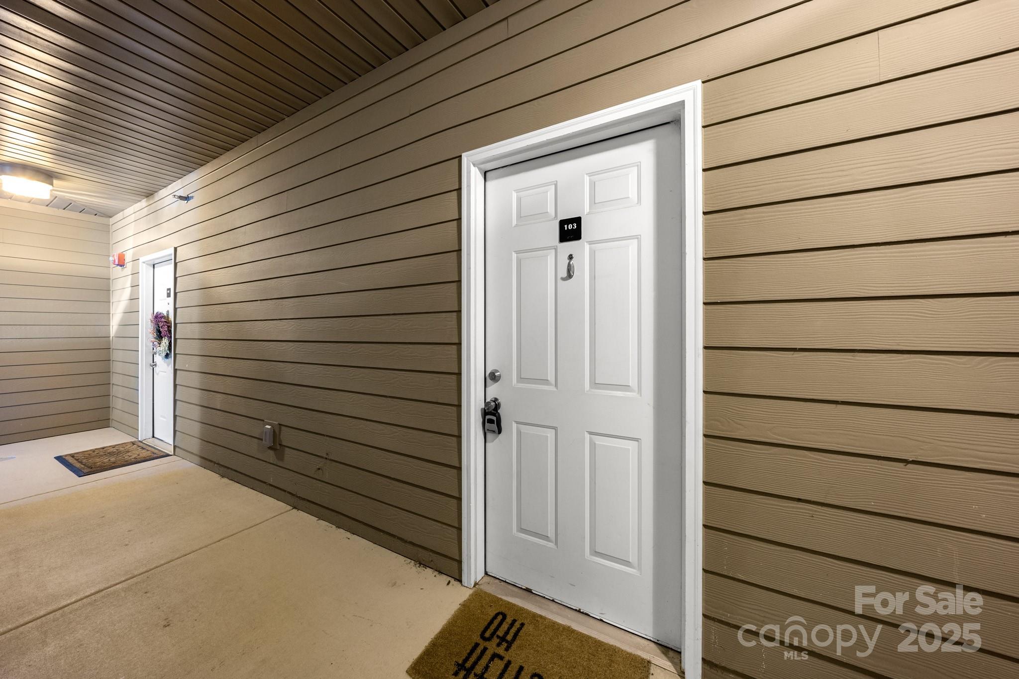 142 Brickton Village Circle 103