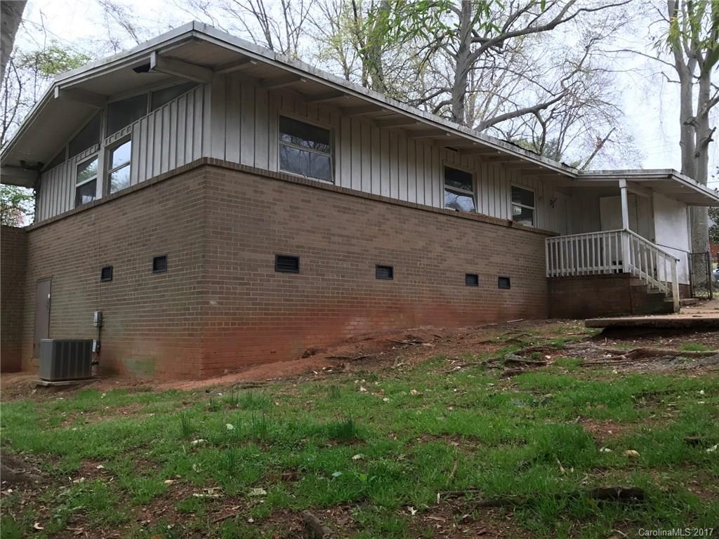 Edgebrook - Residential