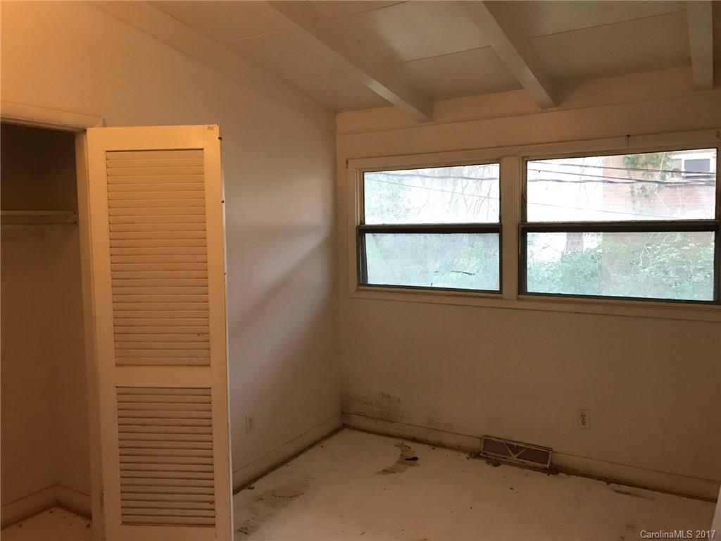 Edgebrook - Residential