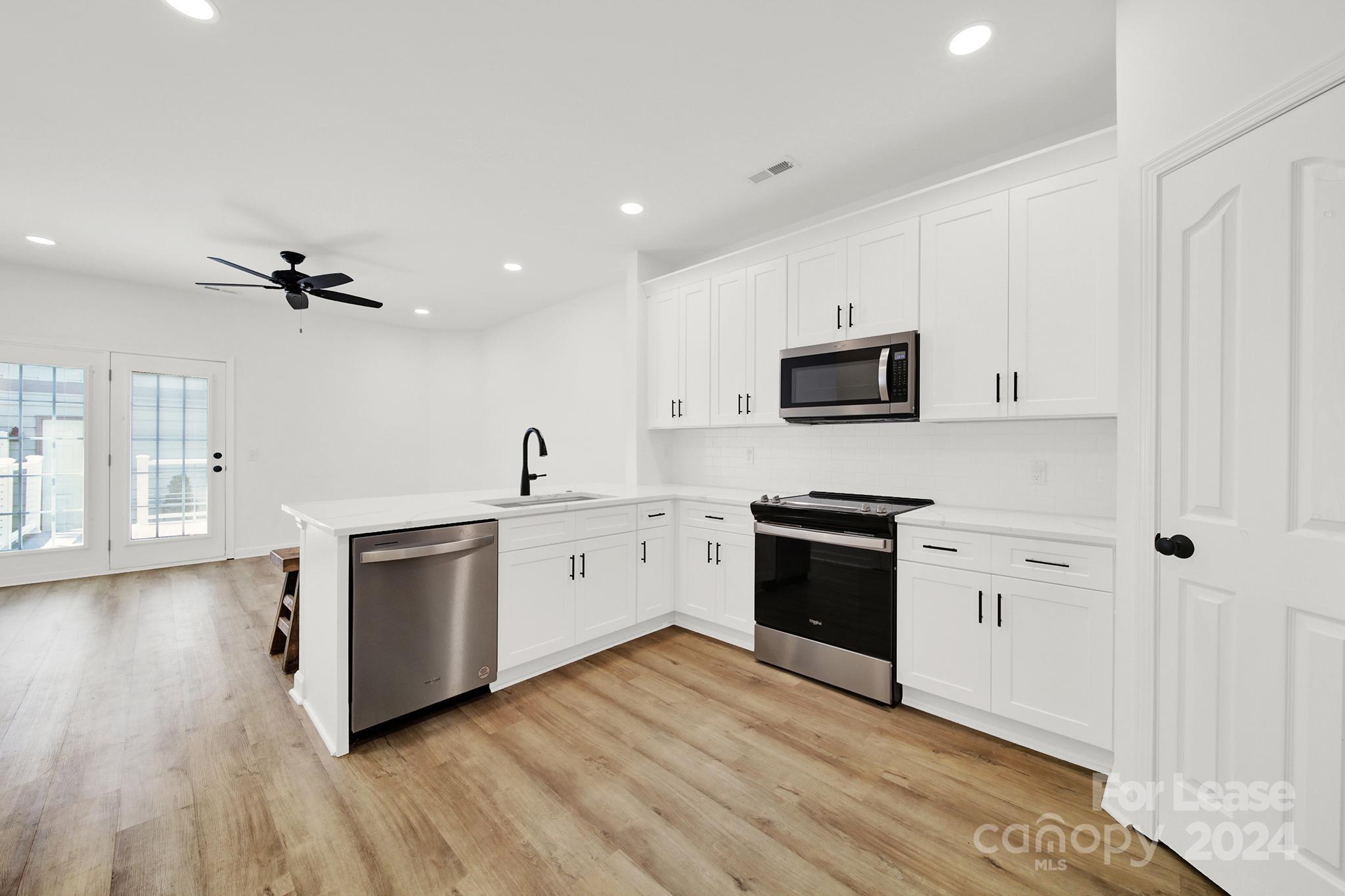 Baxter Village - Residential Lease