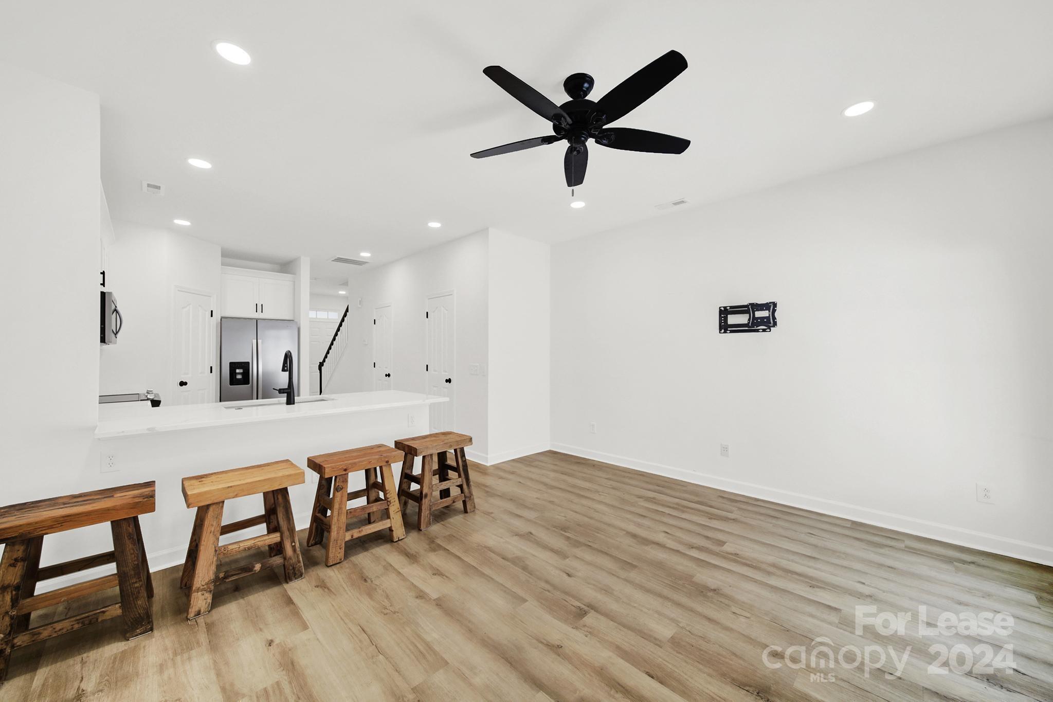 Baxter Village - Residential Lease