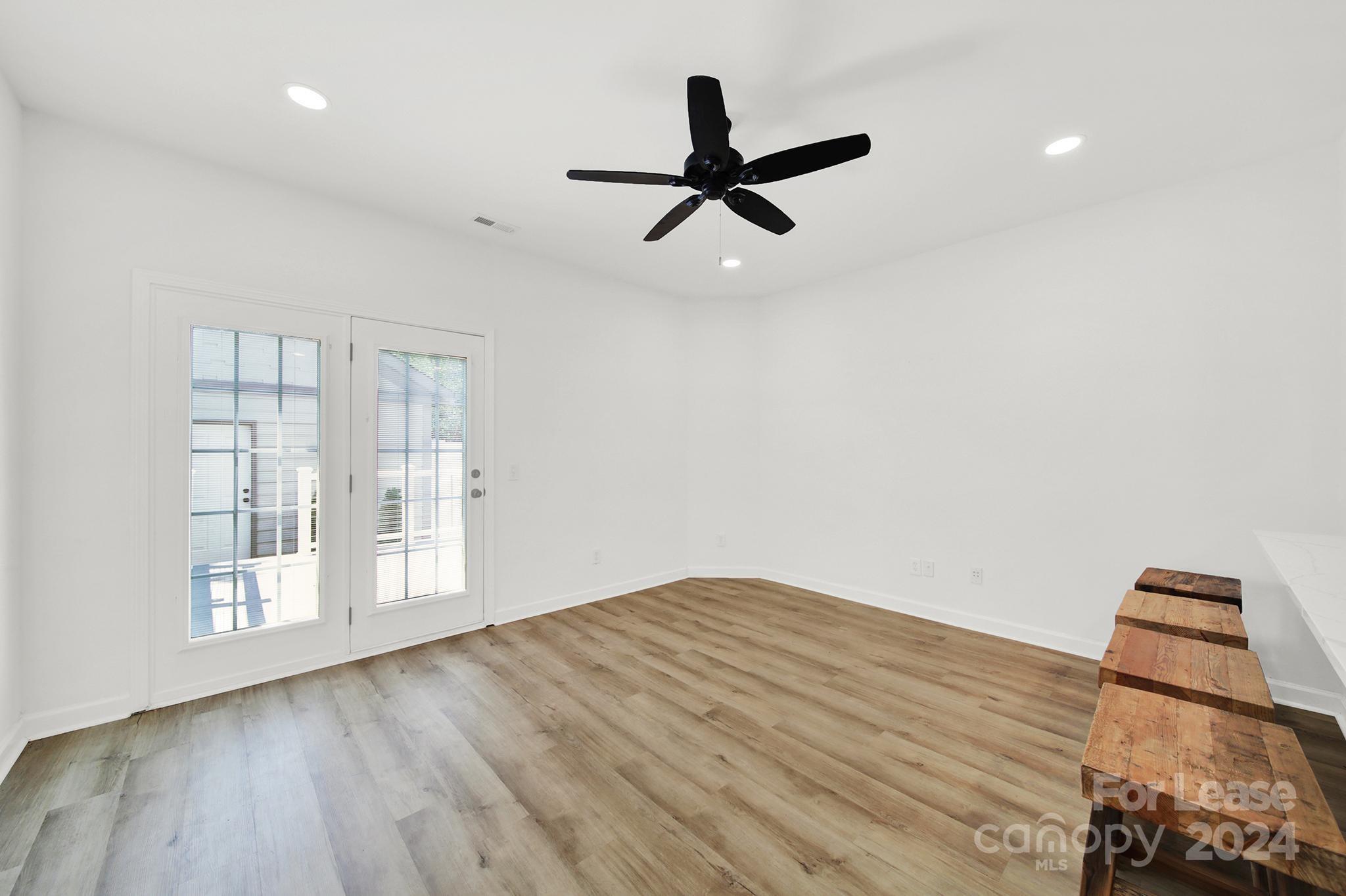 Baxter Village - Residential Lease