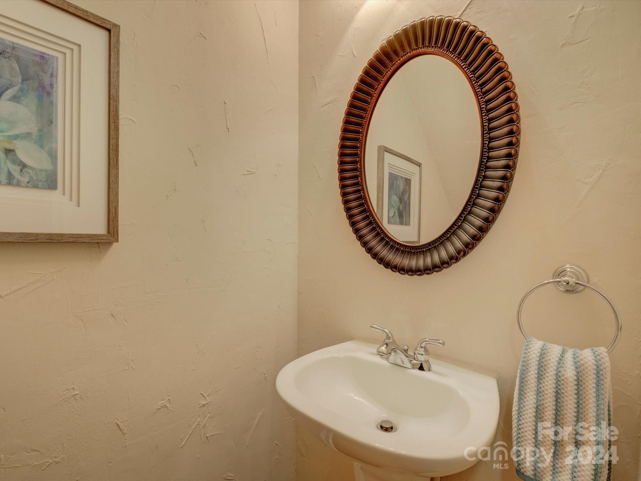 Lakeshore - Residential