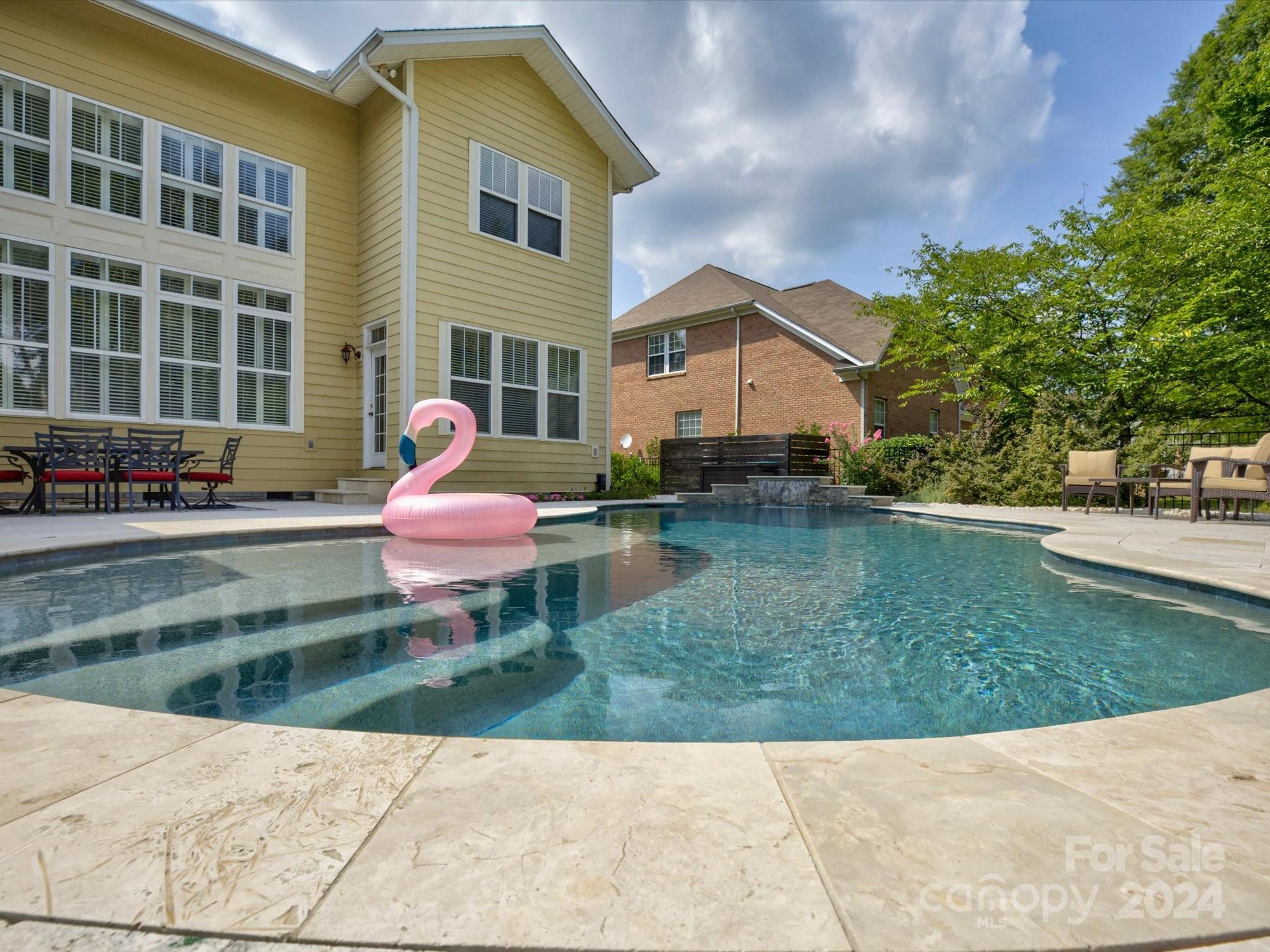 Lakeshore - Residential