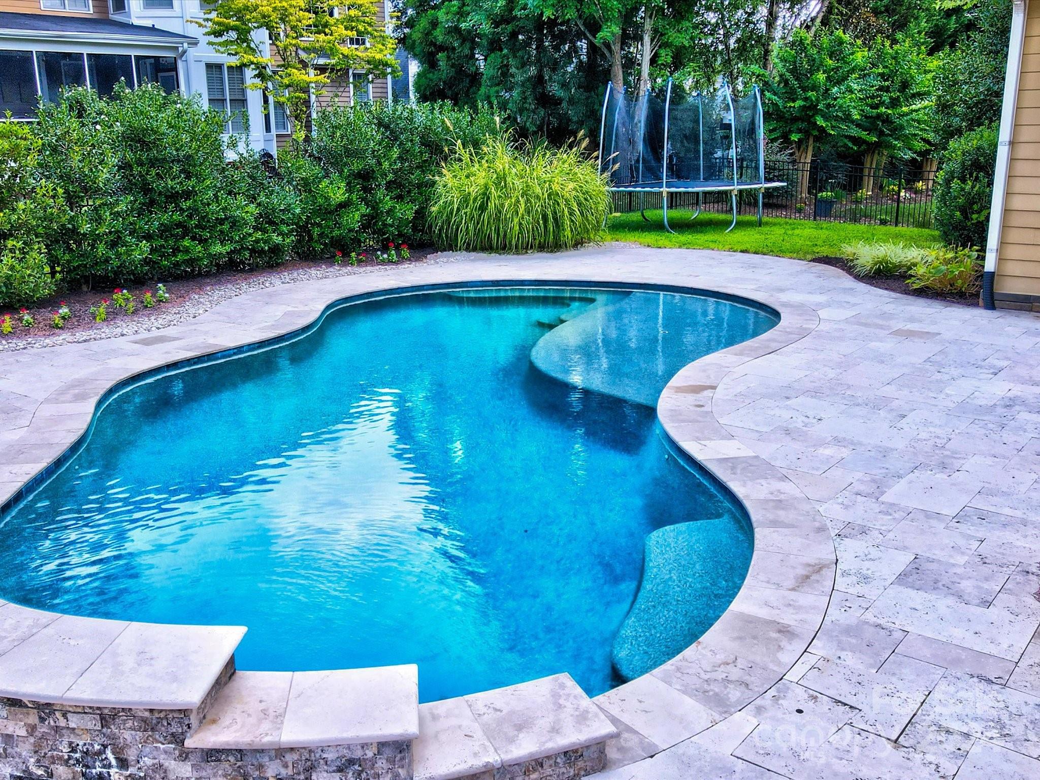 Lakeshore - Residential