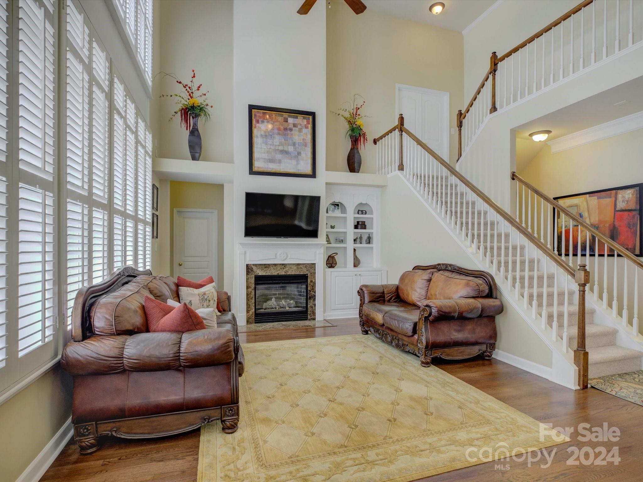 Lakeshore - Residential