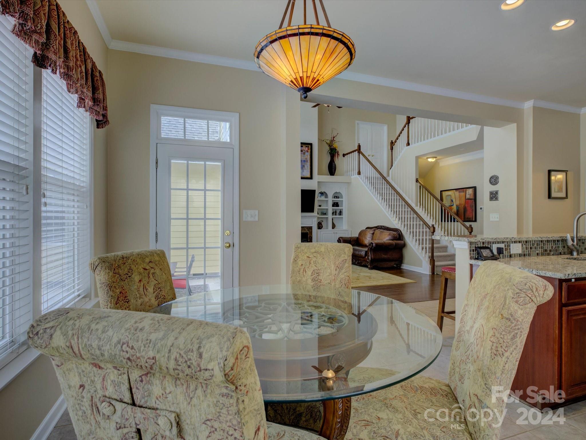 Lakeshore - Residential