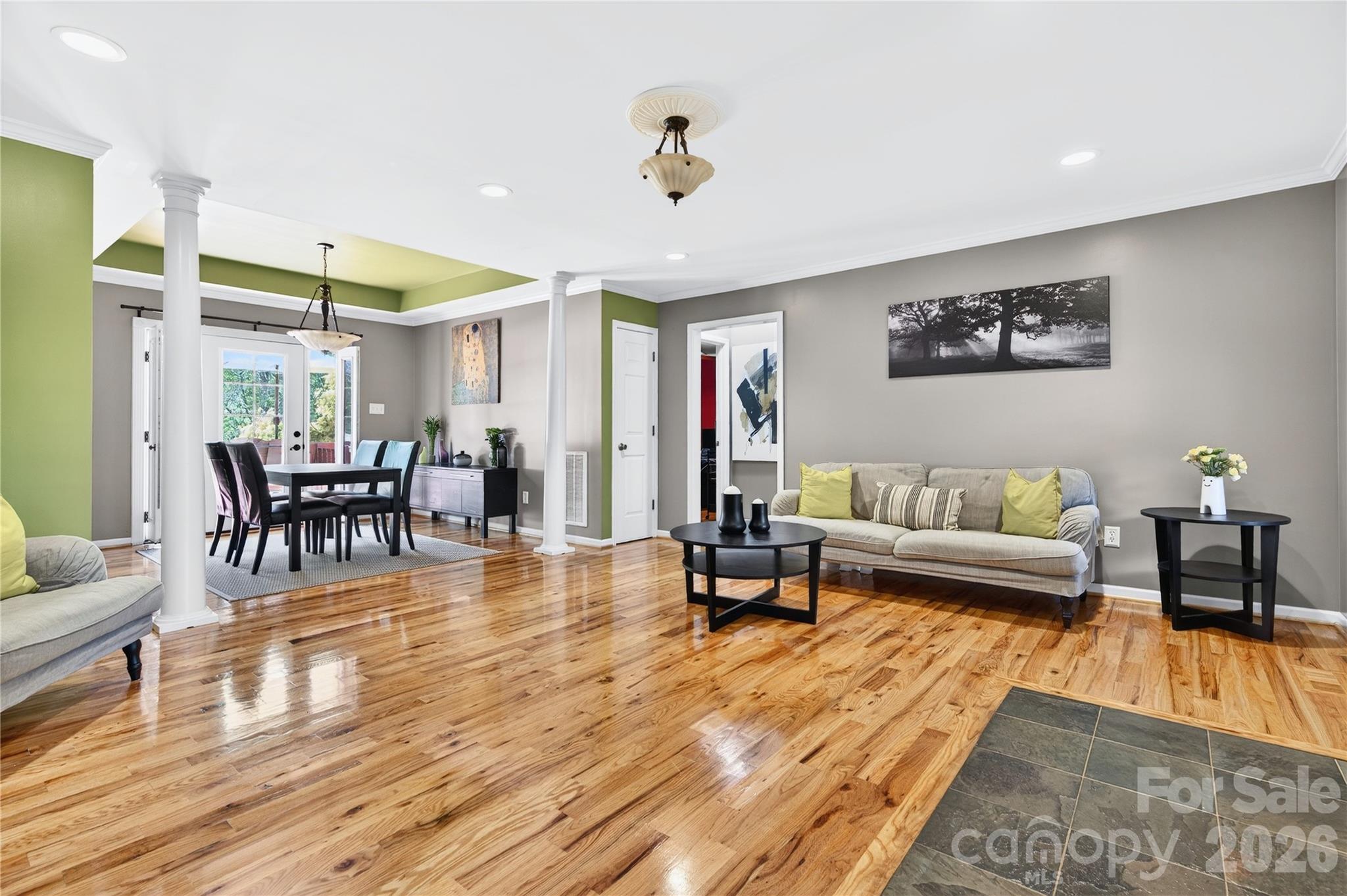 NORTH CROSSING - Residential