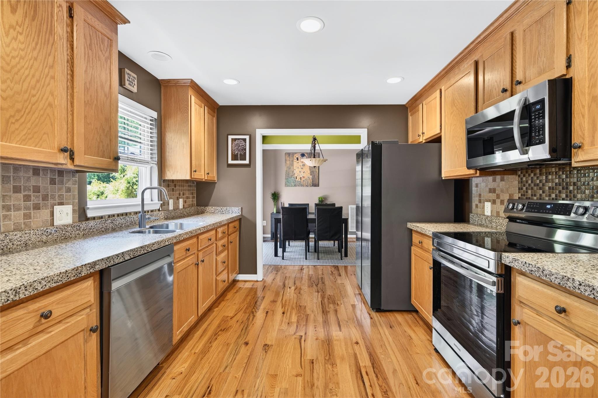 NORTH CROSSING - Residential