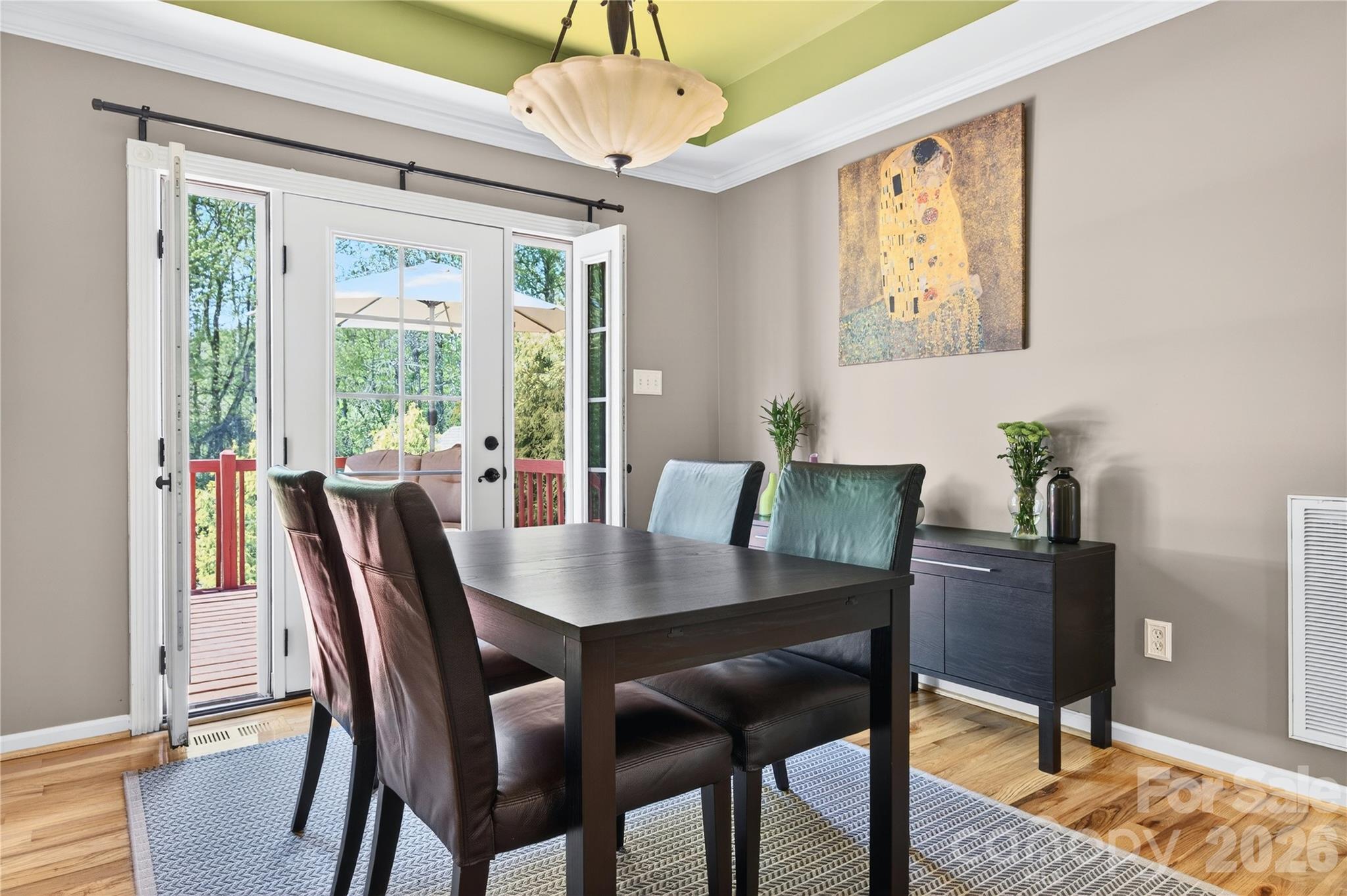 NORTH CROSSING - Residential