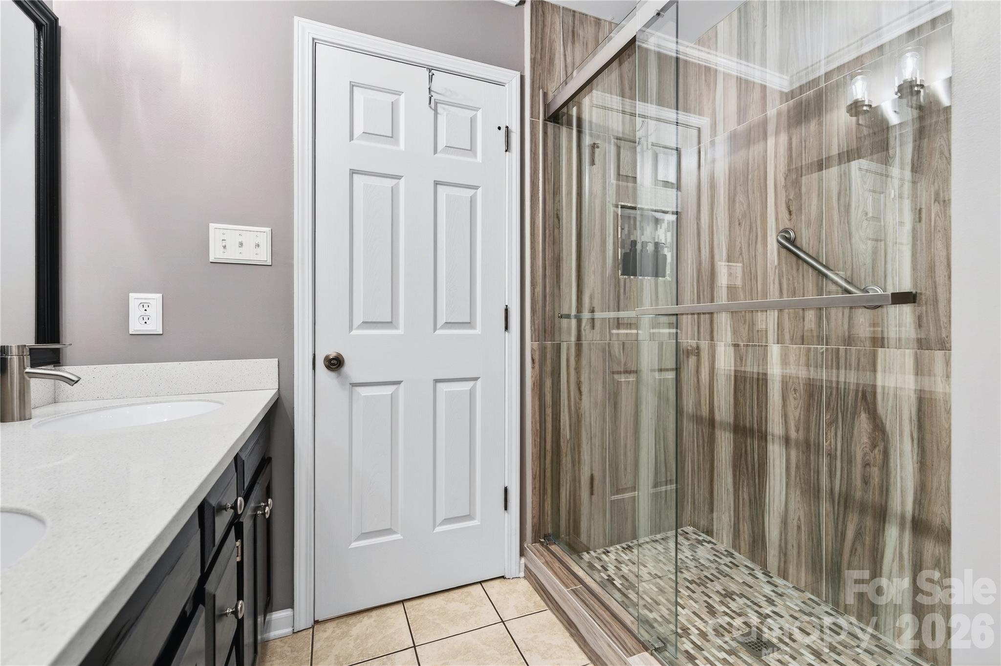 NORTH CROSSING - Residential