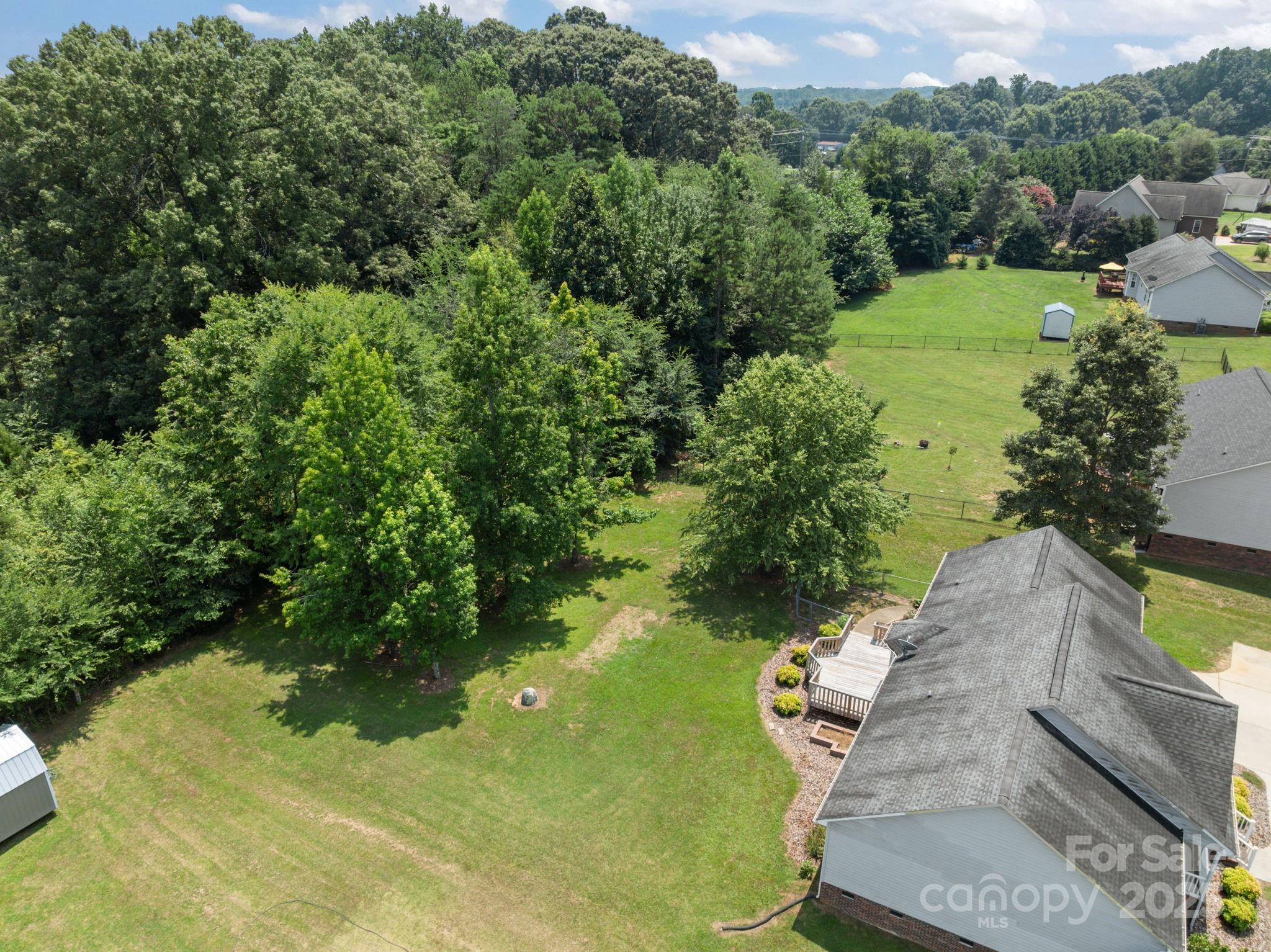 226 Brooks Farm Drive