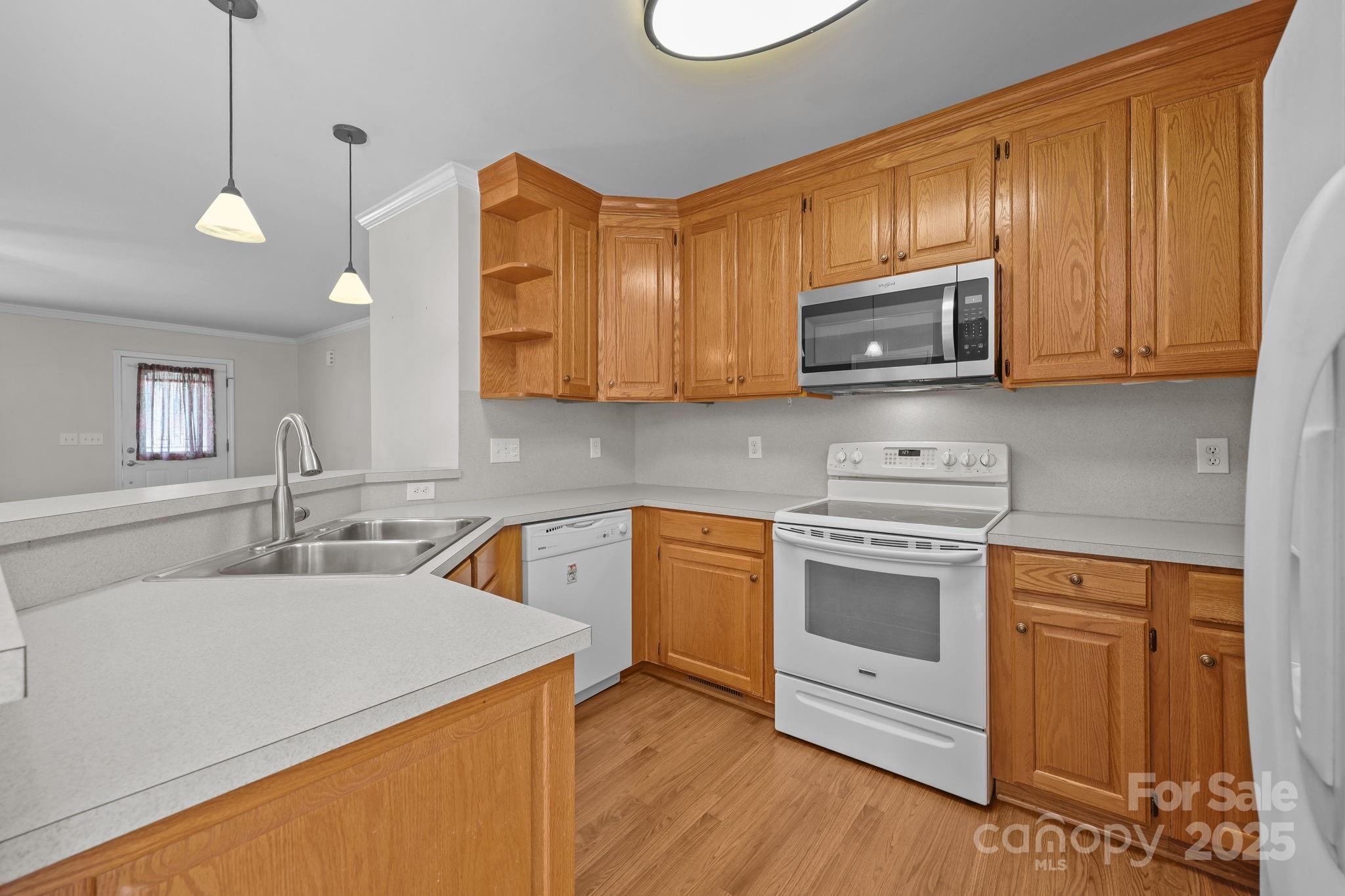 Brooks Terrace - Residential