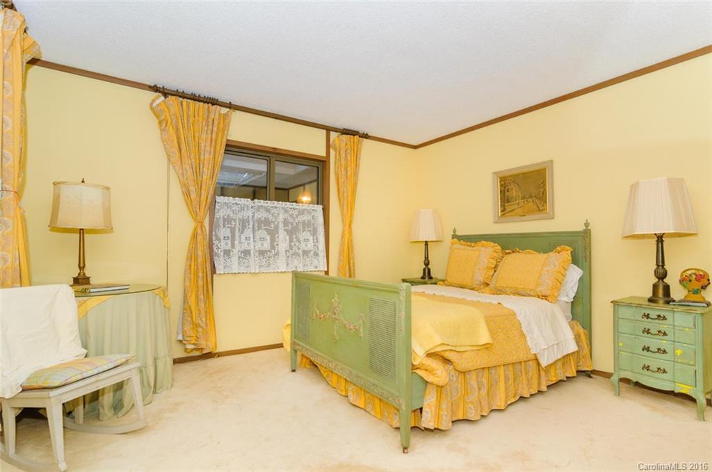 Lake Toxaway Estates - Residential