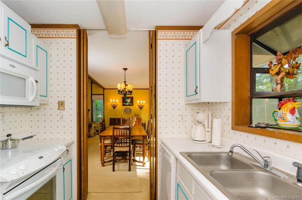 Lake Toxaway Estates - Residential