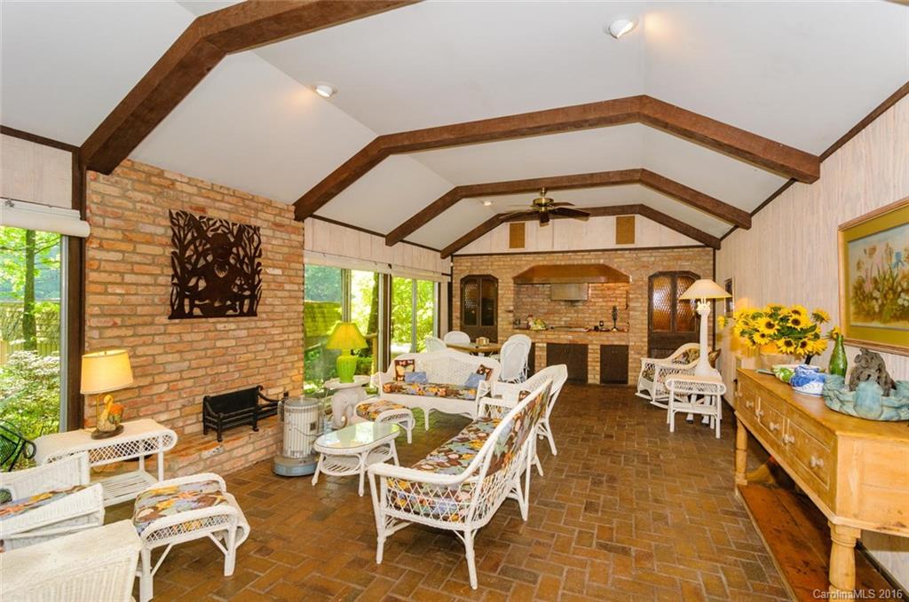 Lake Toxaway Estates - Residential