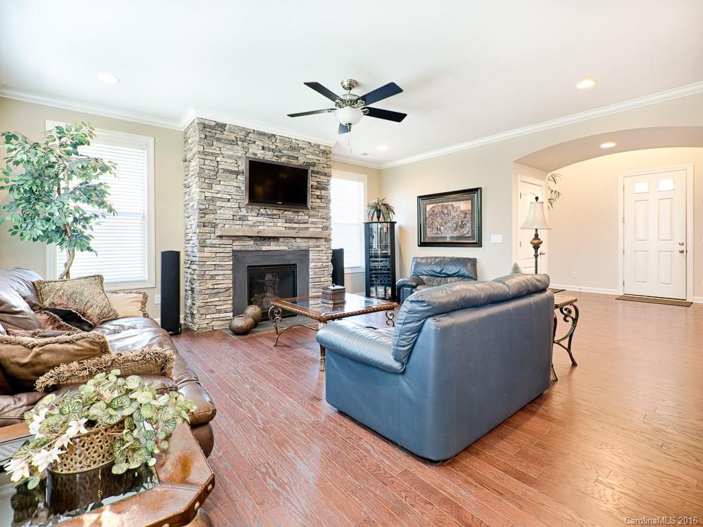 RiverChase - Residential