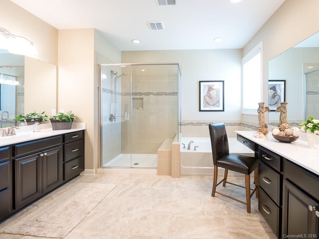 RiverChase - Residential