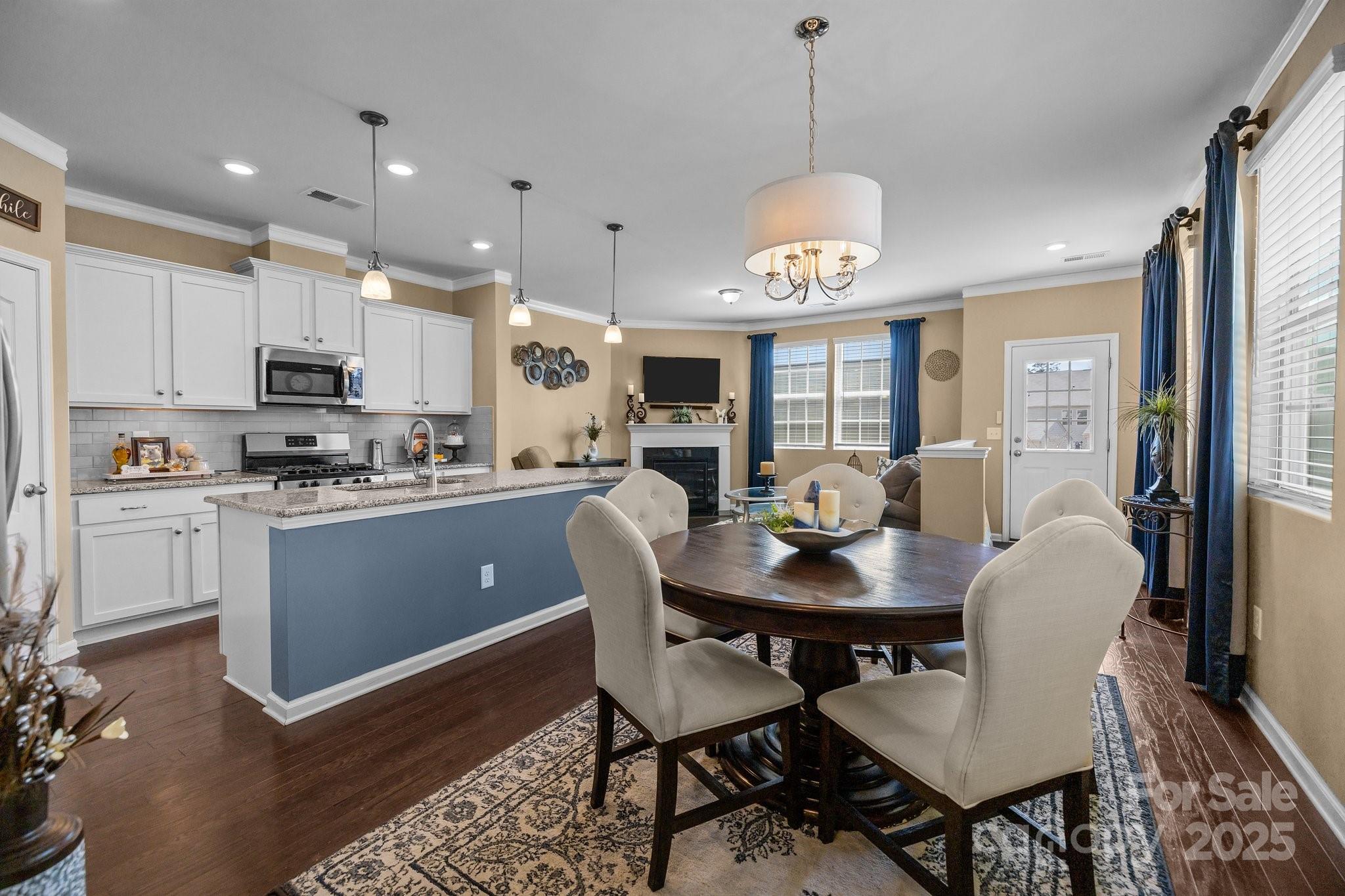 8145 English Clover Lane