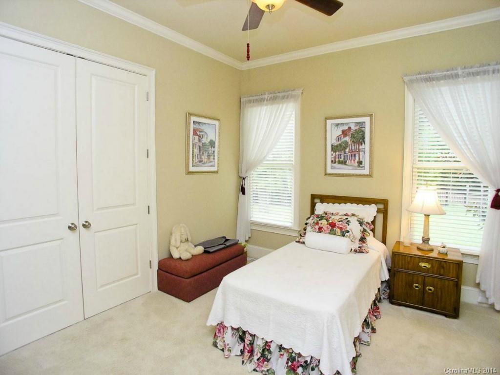 Innisbrook At Firethorne - Residential